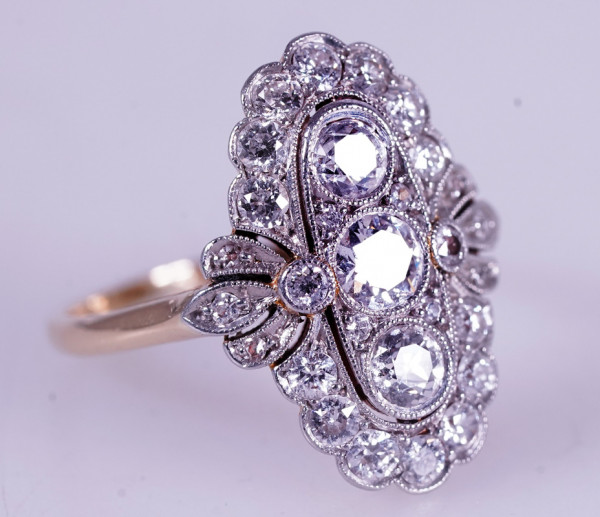 antiker Art Deco Ring 1,71ct. Diamanten 750 Gold Platin Gr. 54